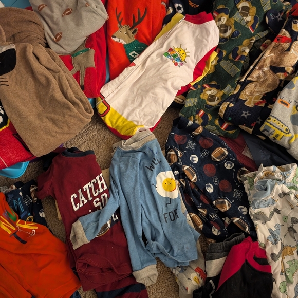 Pjs - Picture 3 of 4